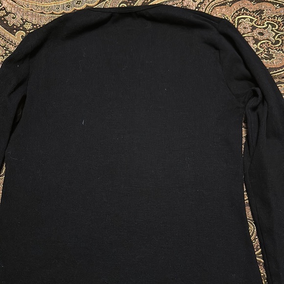 Beautiful long sleeve sweater with sequins trim - Picture 4 of 5